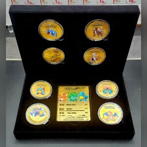 Pokemon Box Collection 8 Coins + 1 Metal Card Gold.